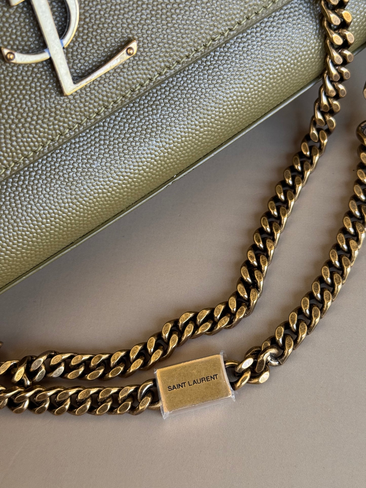 YSL KATE MEDIUM