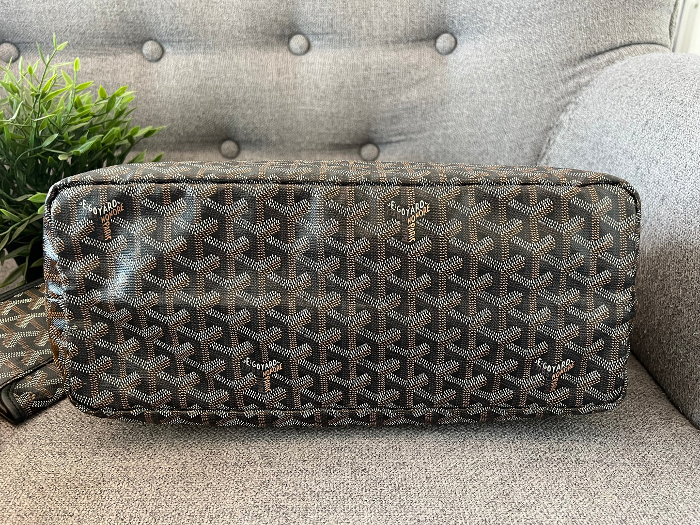 GOYARD ST LOUIS PM