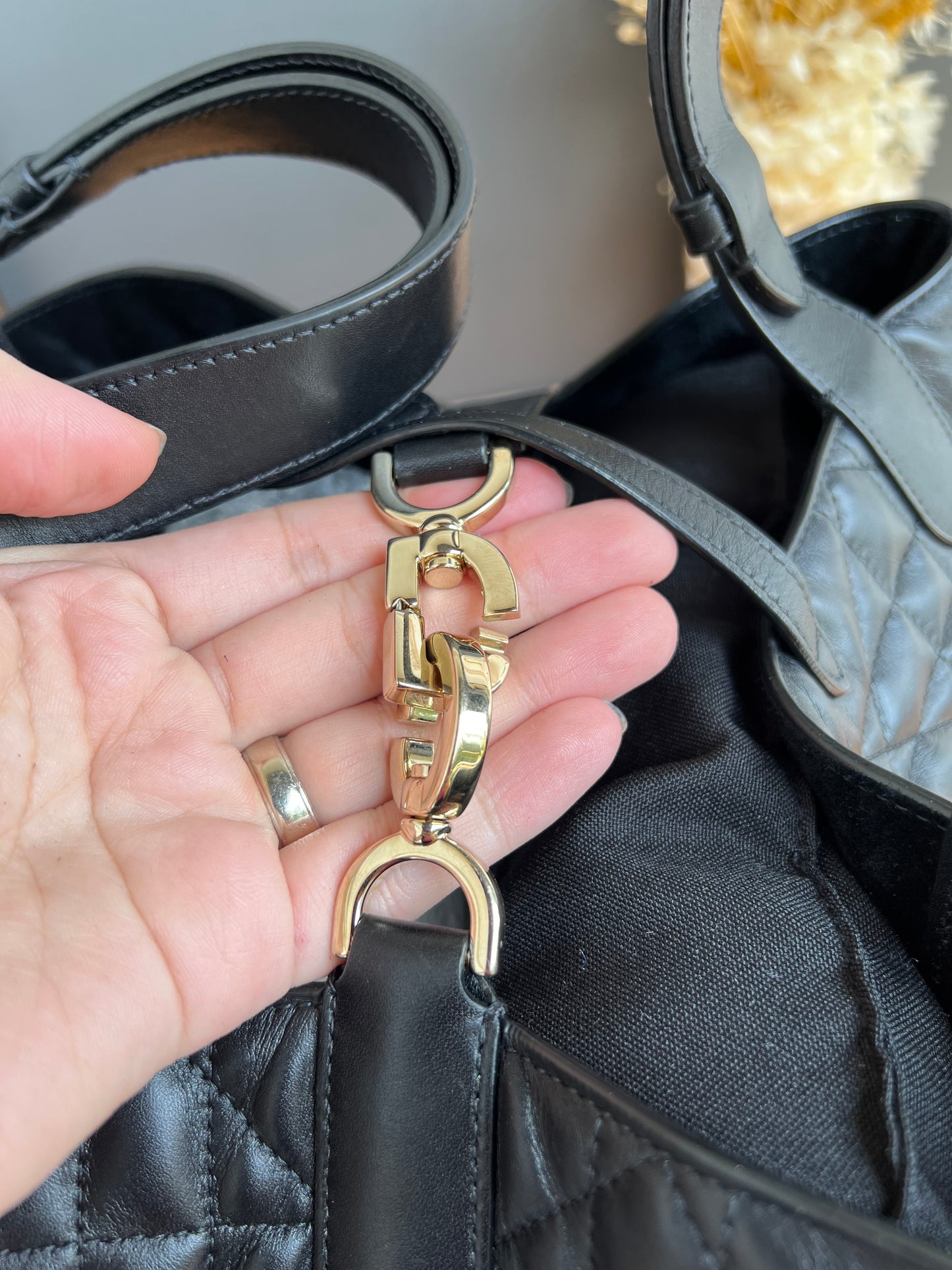 DIOR TOURJOURS MEDIUM TOTE