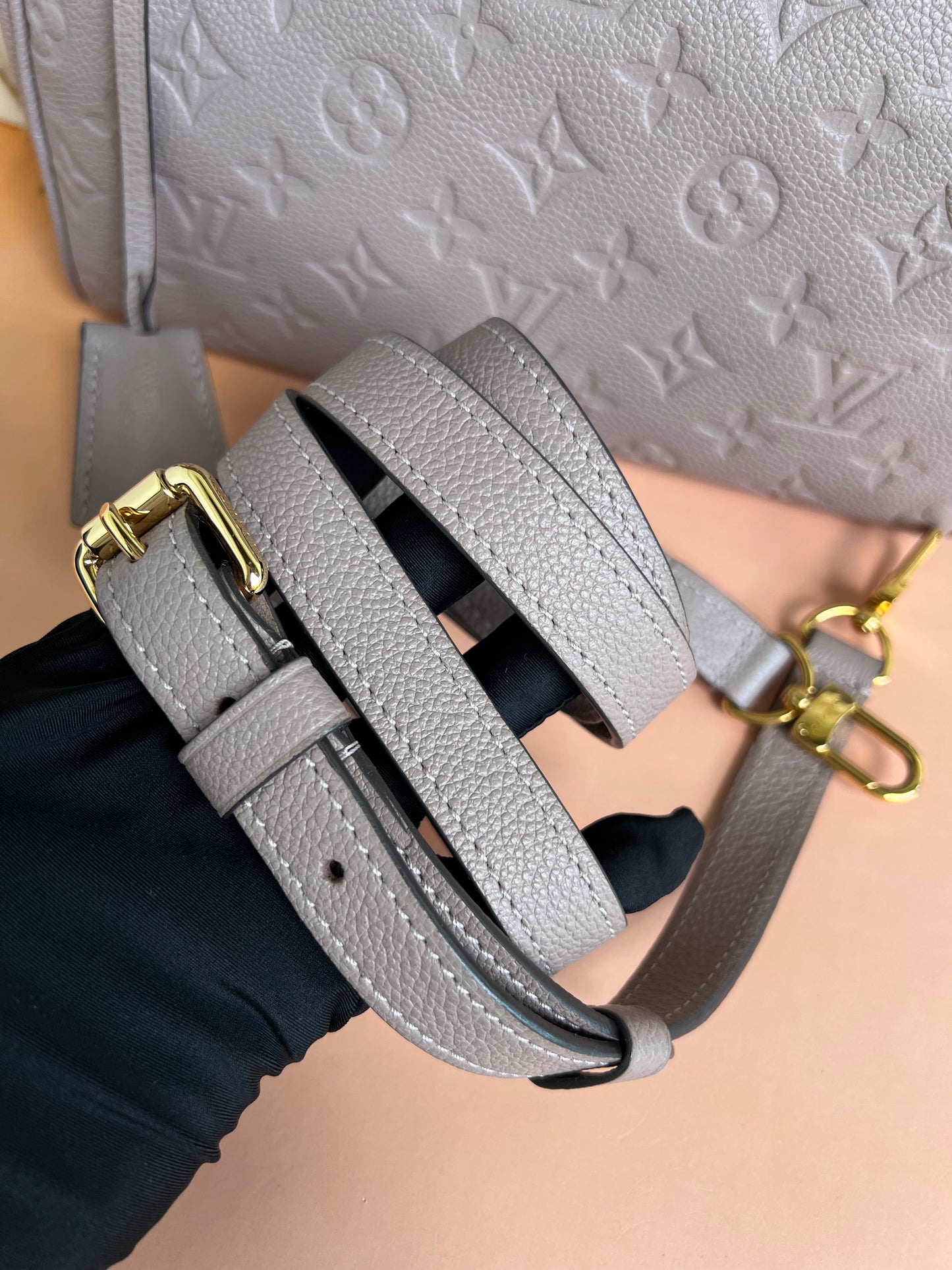 LOUIS VUITTON SPEEDY BANDOULIERE 25