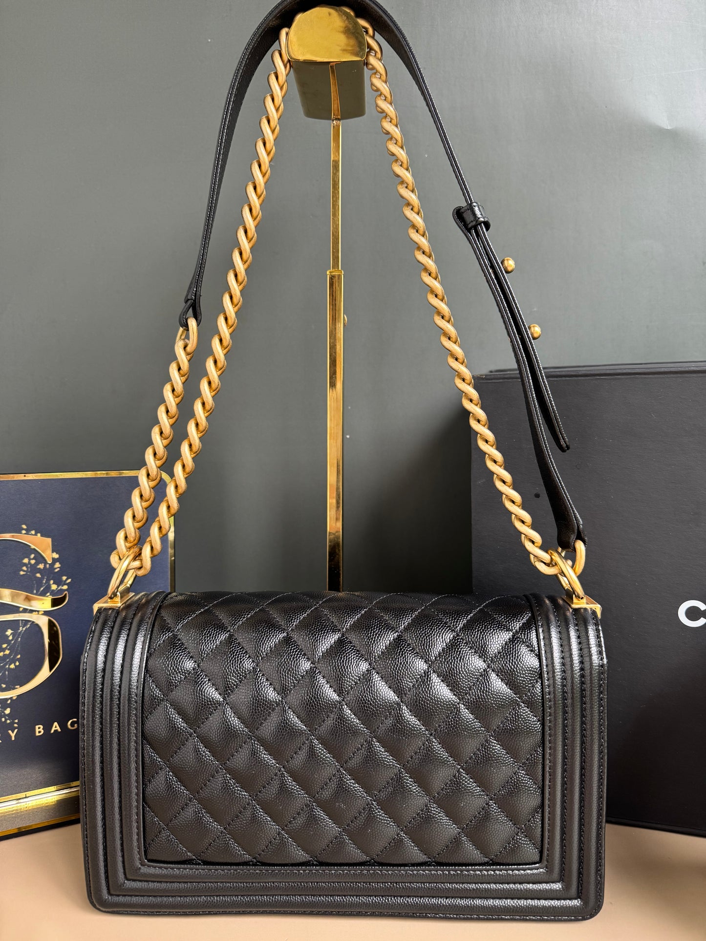 CHANEL LE BOY OLD MEDIUM CAVIAR