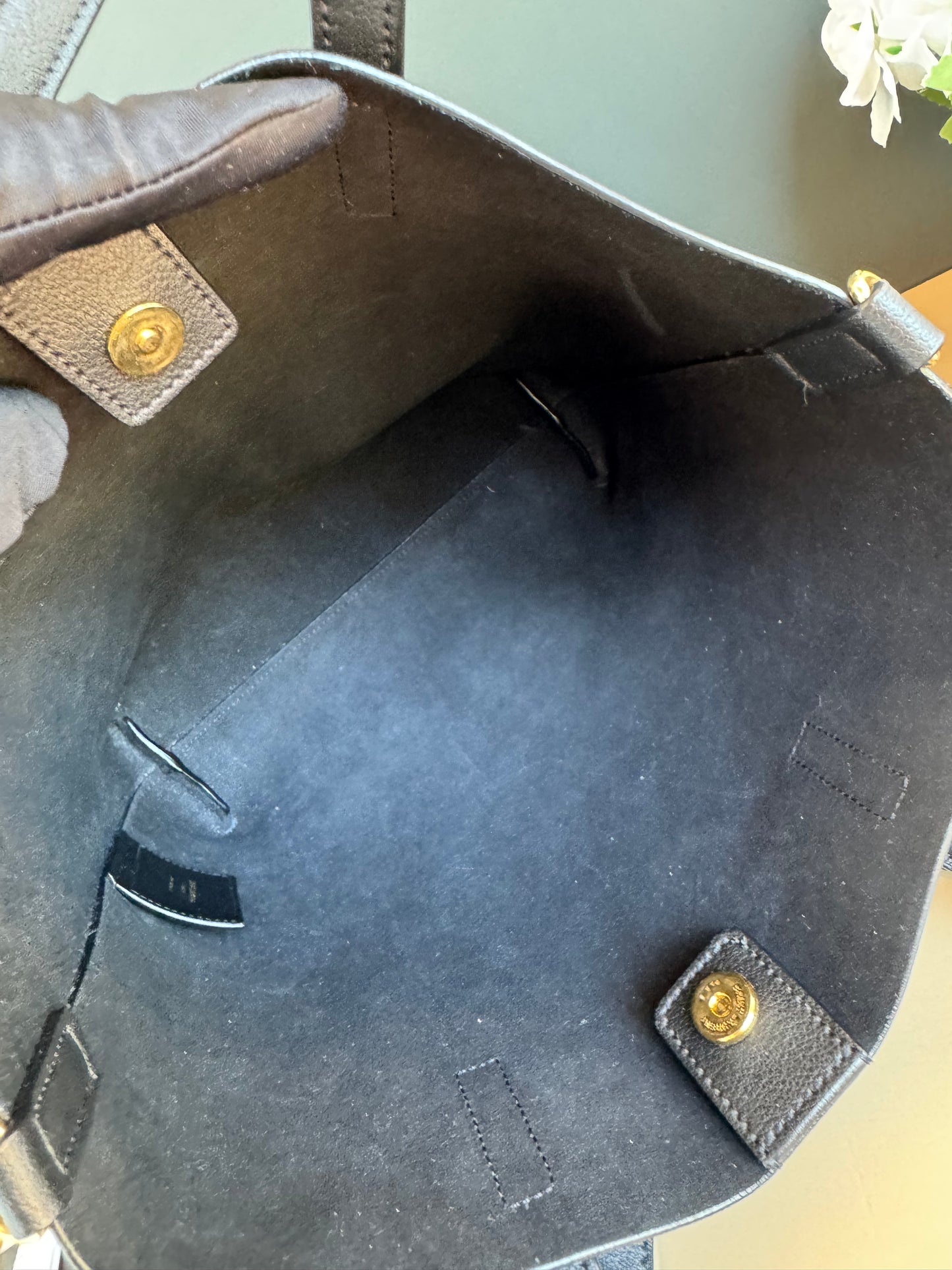 YSL VERTICAL TOTE