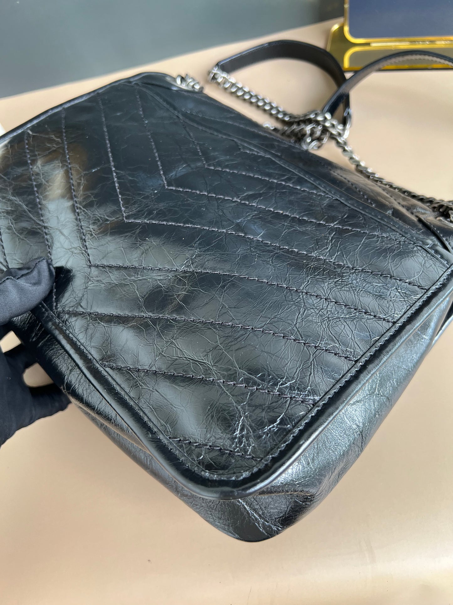 YSL NIKKI MEDIUM