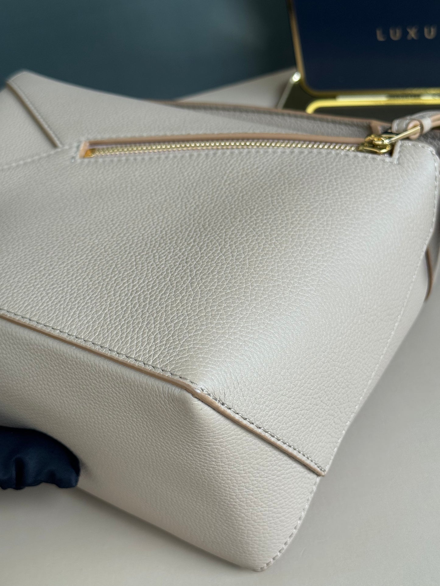 Loewe Small Puzzle Edge