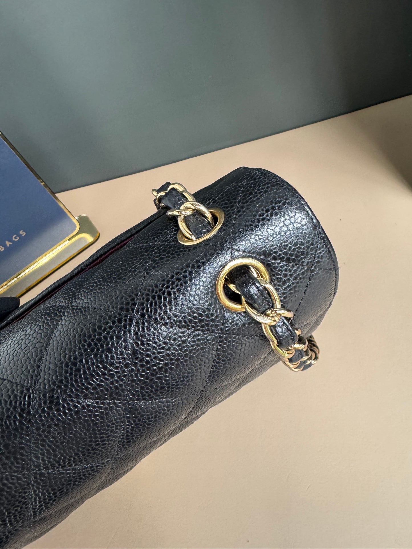 CHANEL CLASSIC JUMBO FLAP