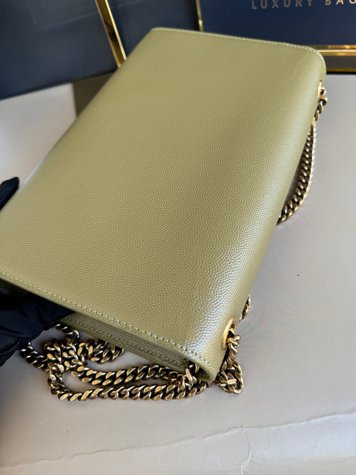 YSL KATE MEDIUM