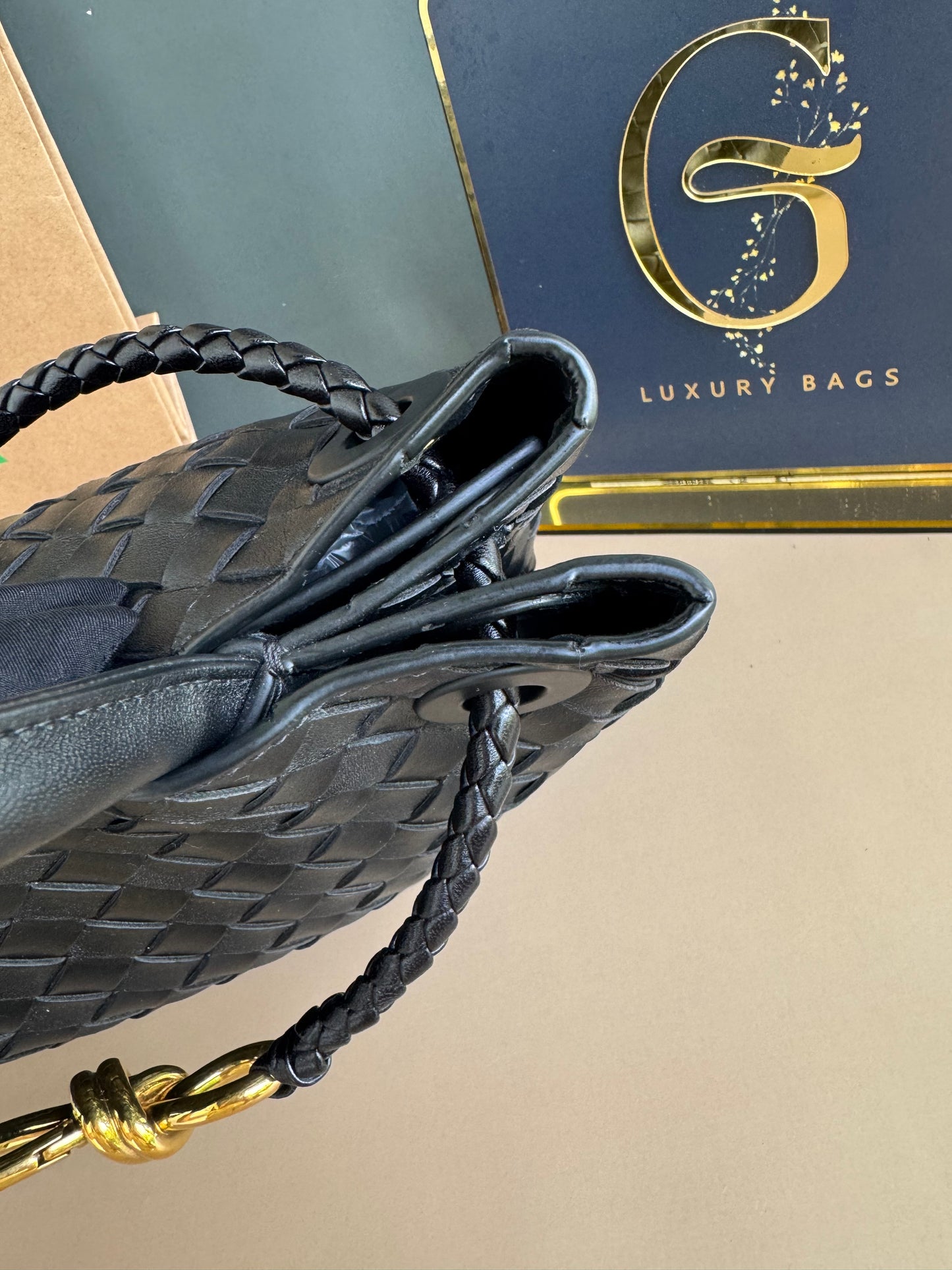 BOTTEGA VENETA ANDIAMO BLACK SMALL