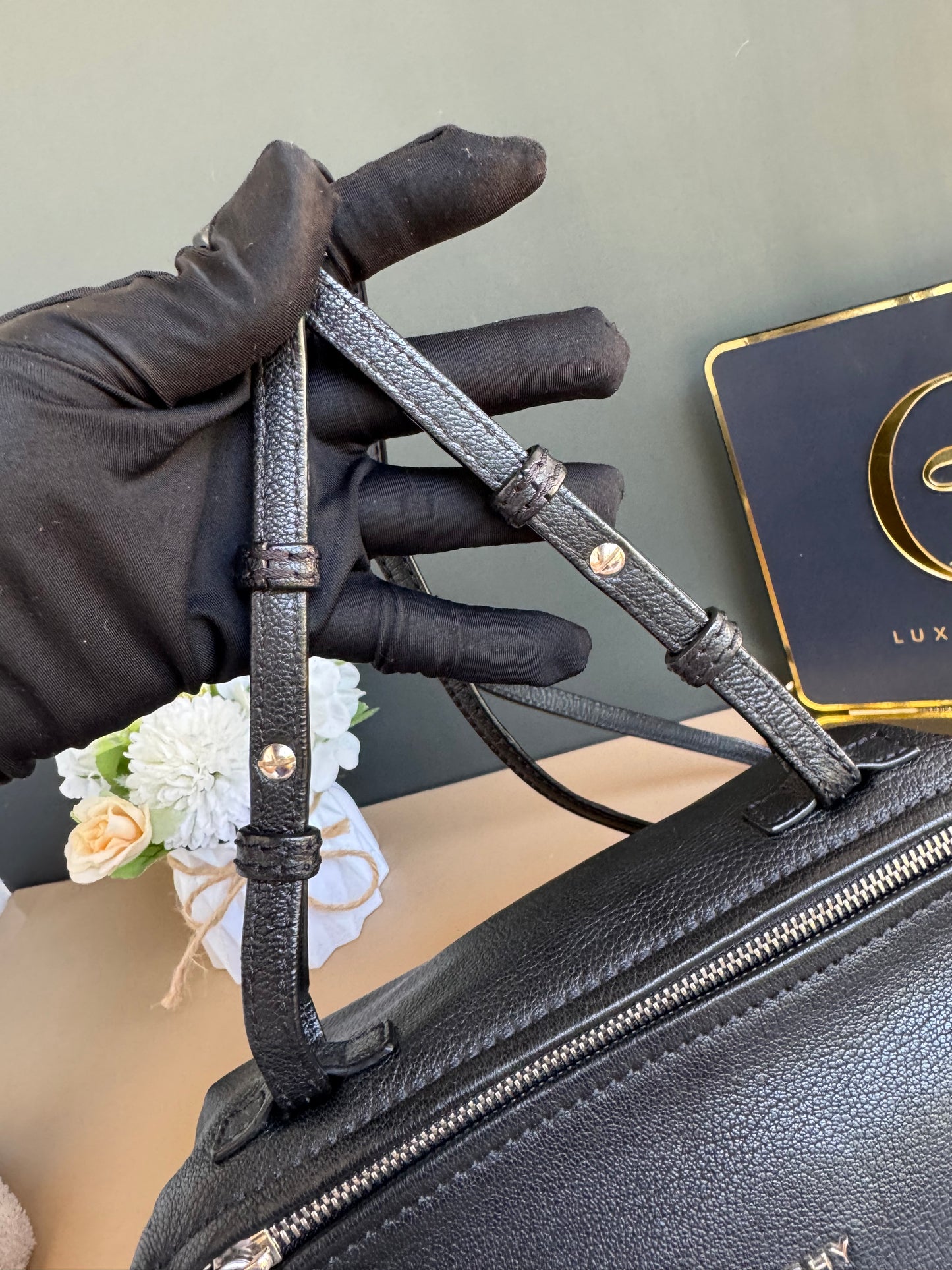 GIVENCHY MINI PANDORA