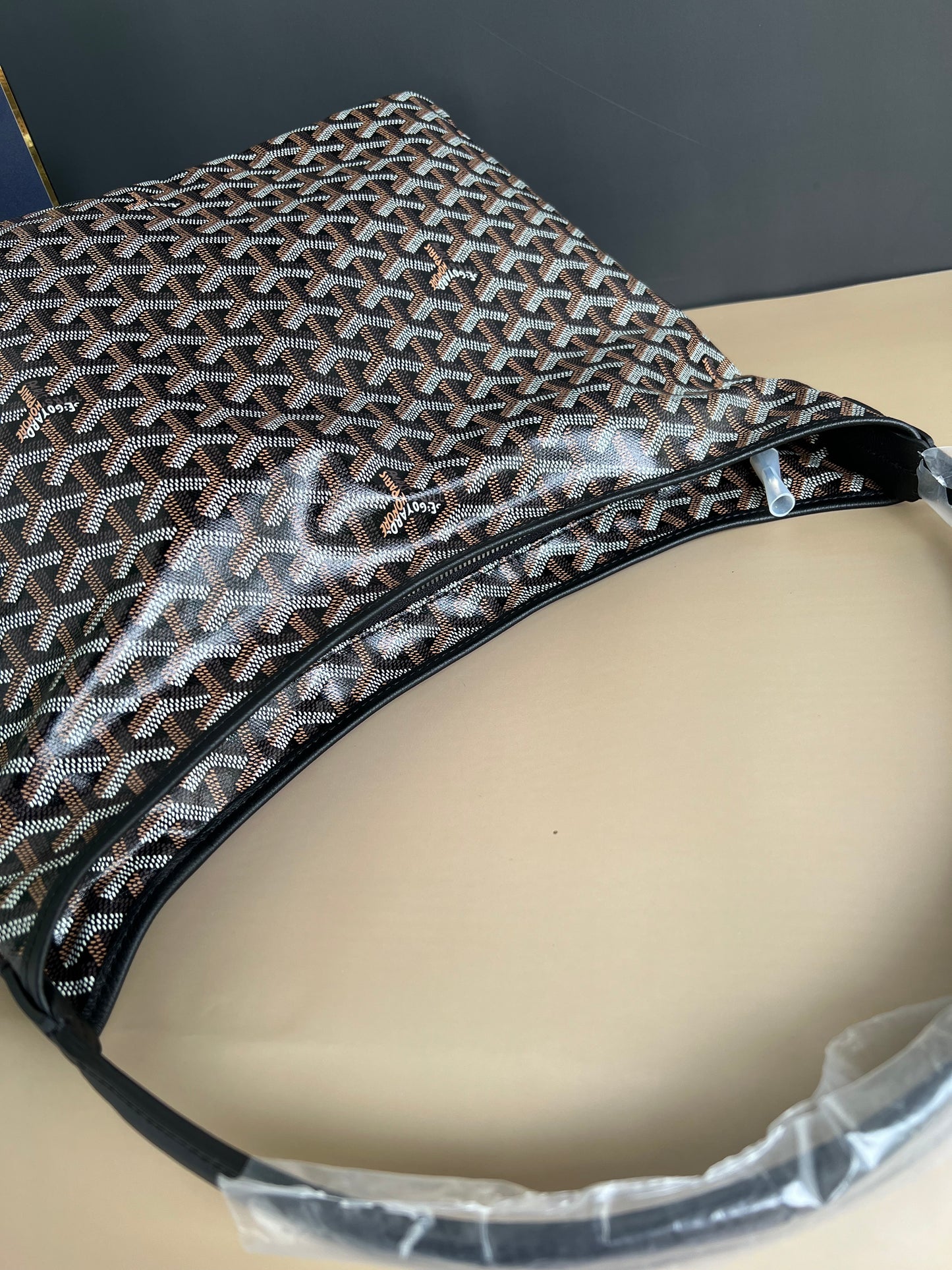 BRANDNEW GOYARD BOHEME HOBO