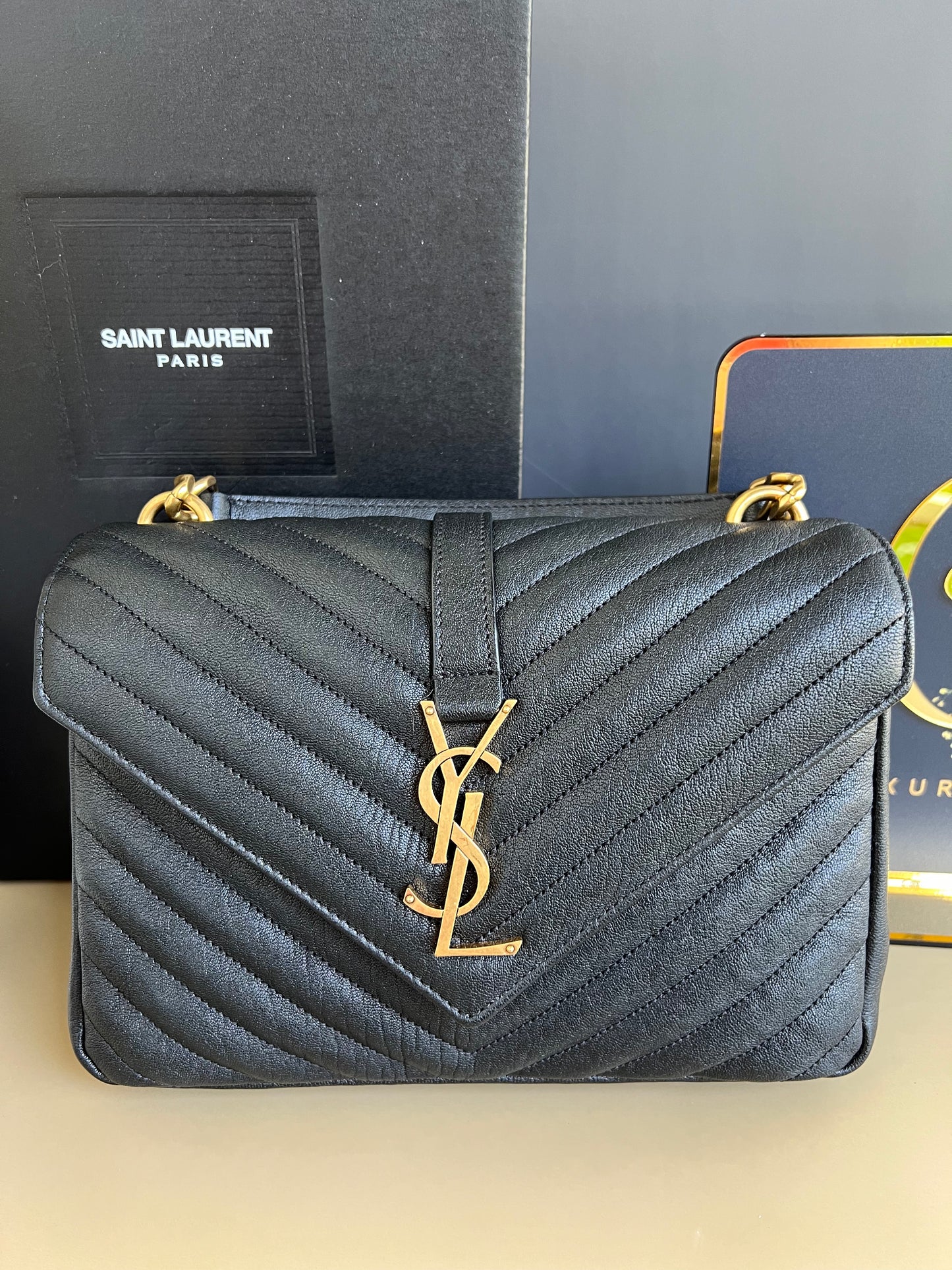 YSL SAINT LAURENT MEDIUM COLLEGE