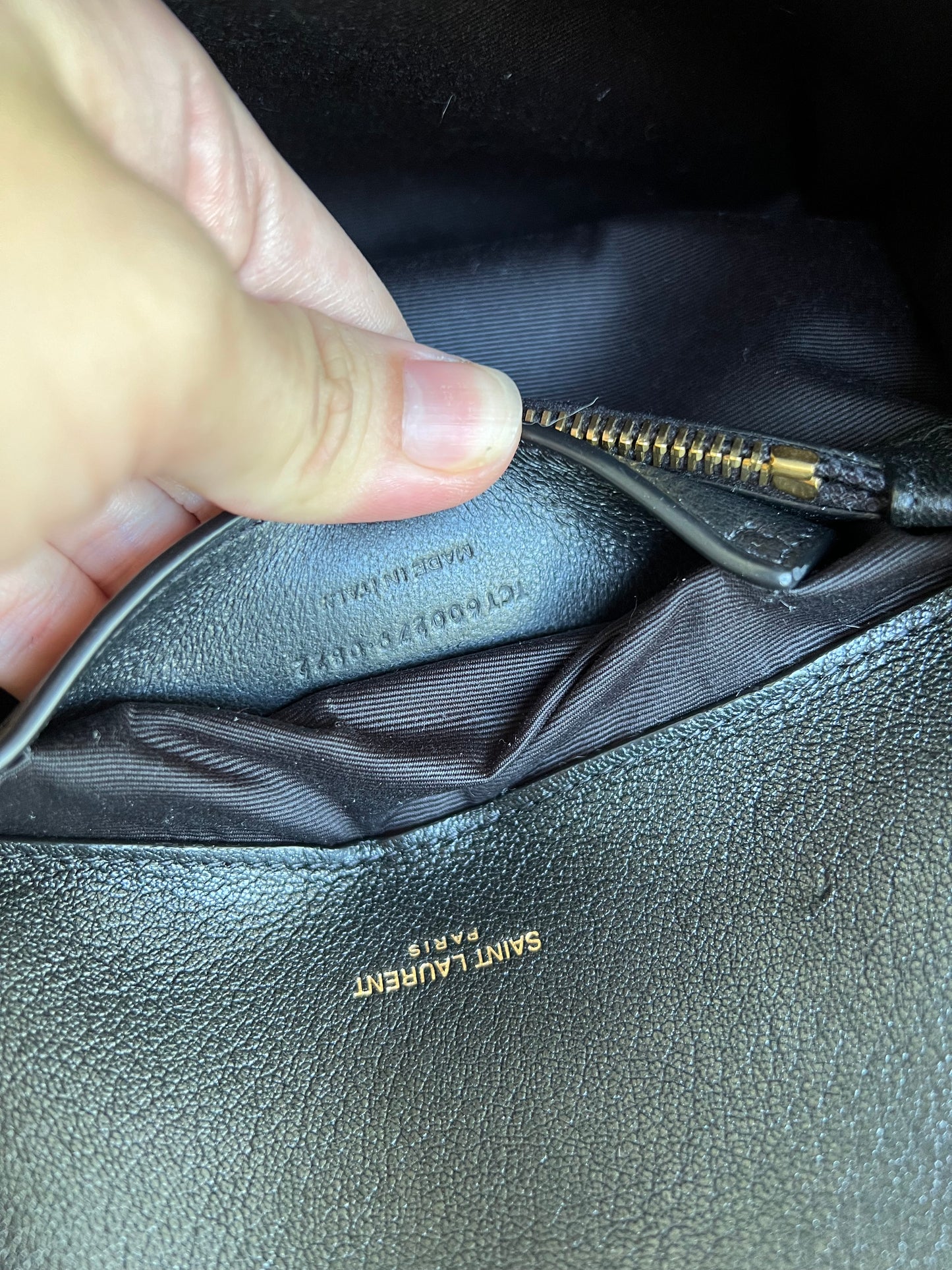 YSL SAINT LAURENT MEDIUM COLLEGE