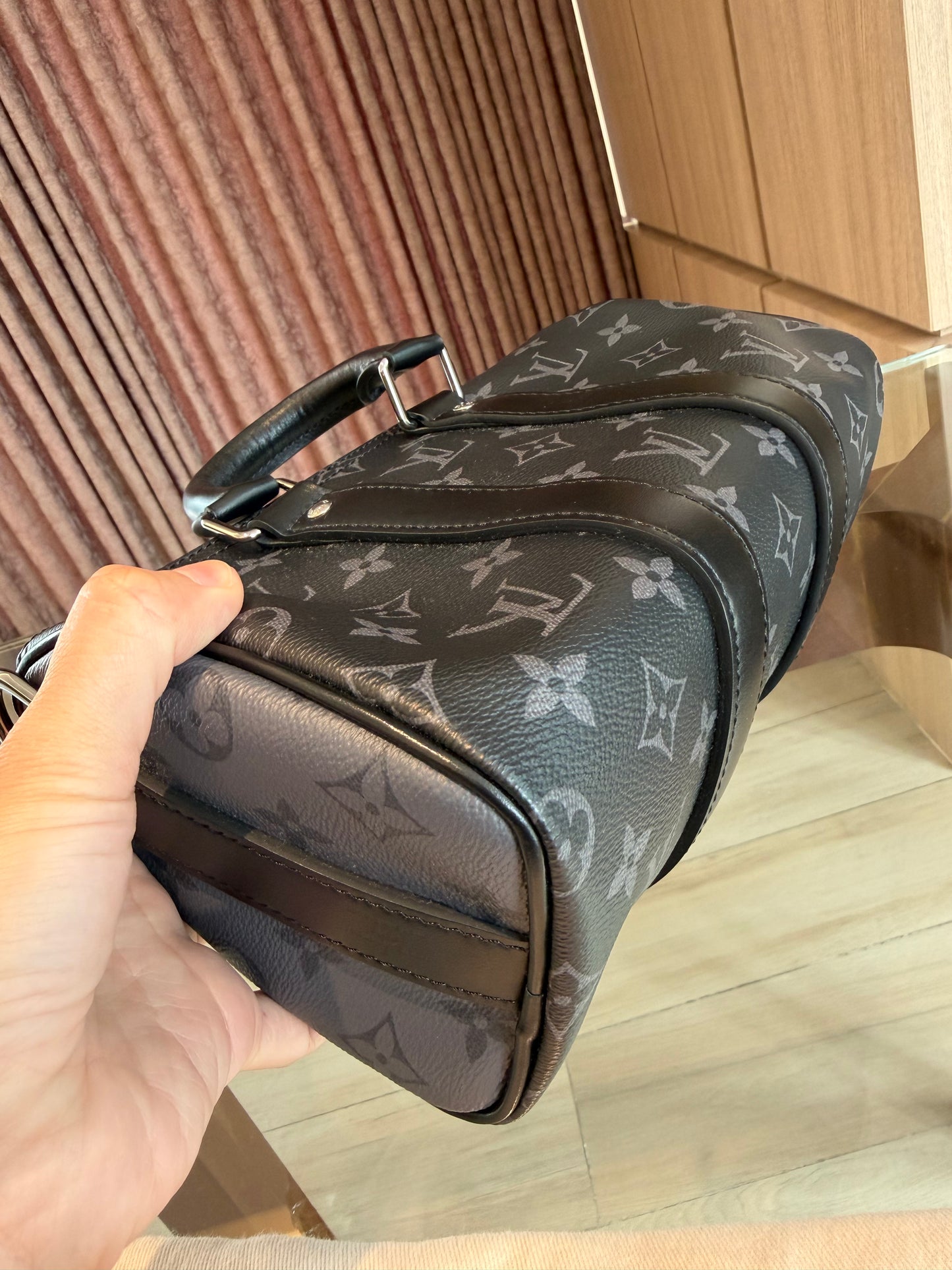 Louis Vuitton Keepall 25