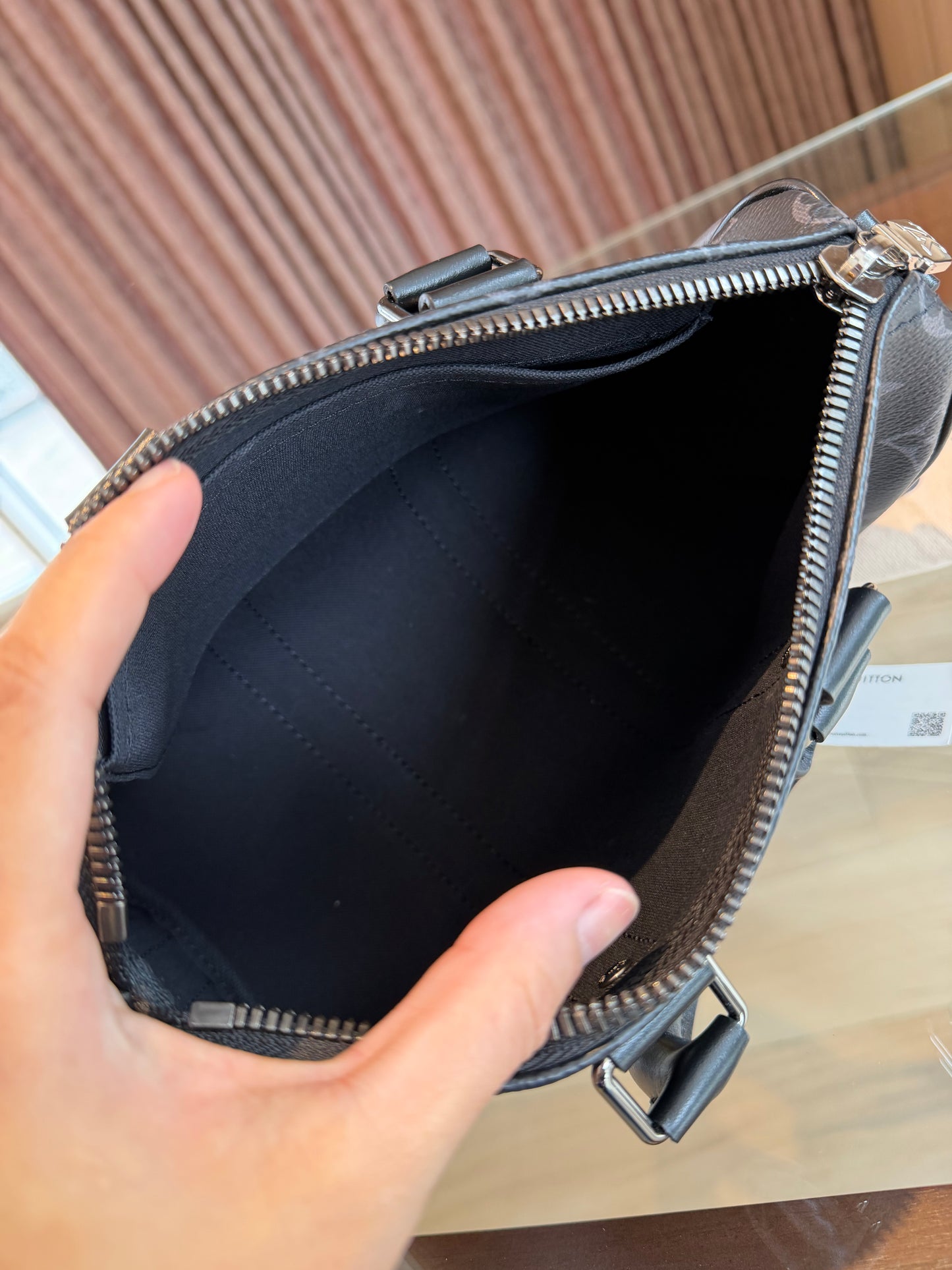 Louis Vuitton Keepall 25