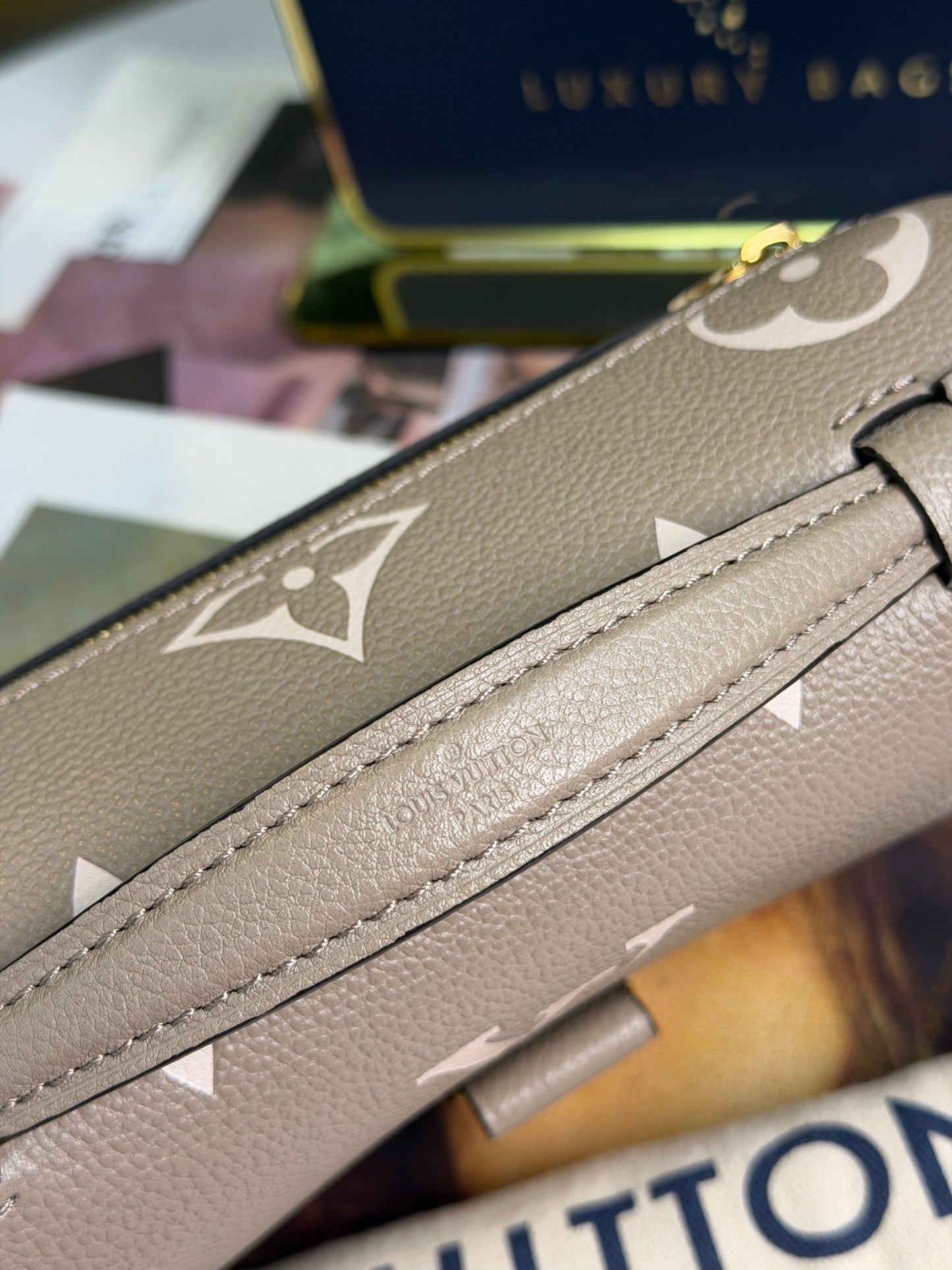 LOUIS VUITTON METIS EAST WEST
