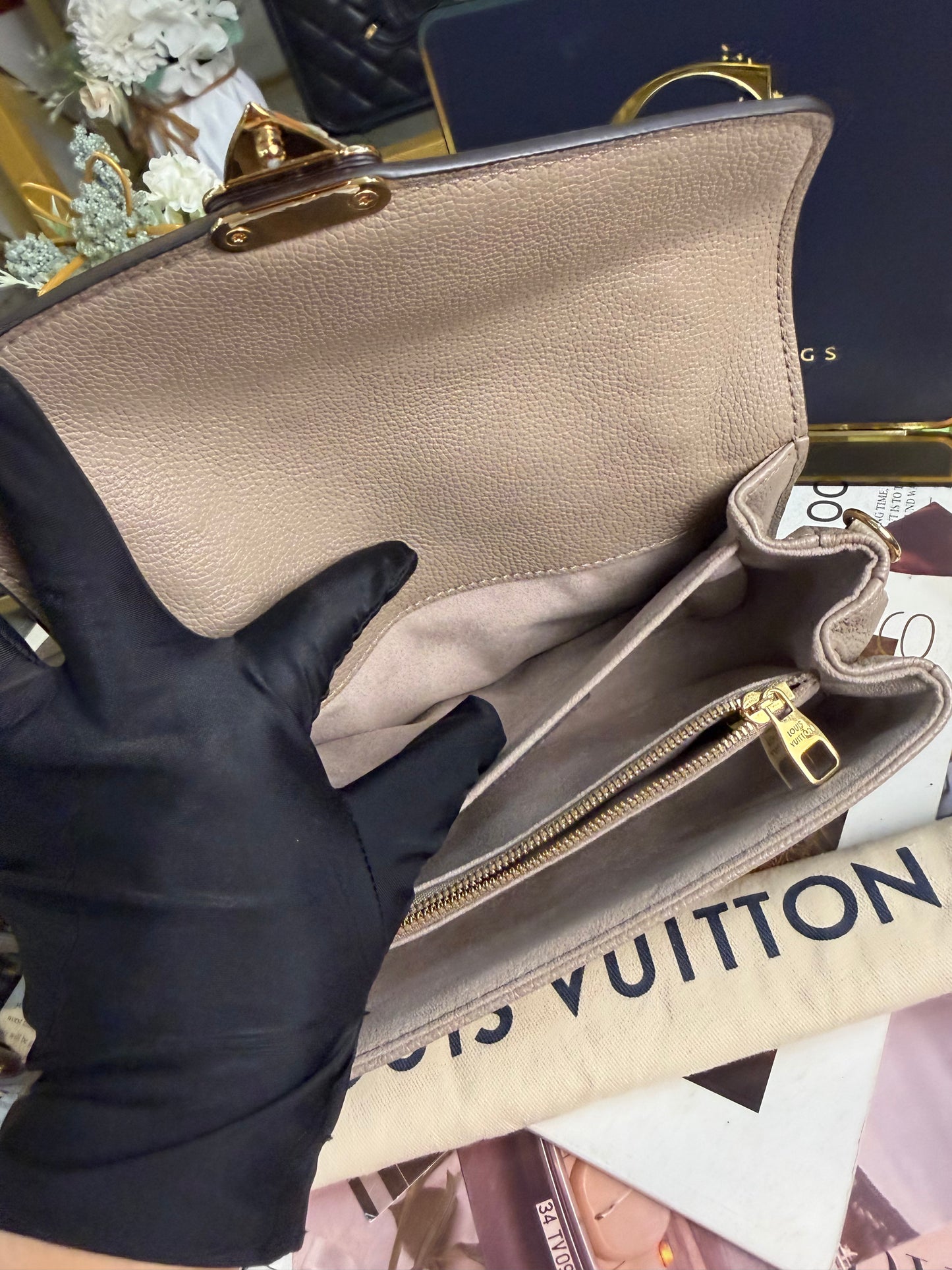LOUIS VUITTON METIS EAST WEST