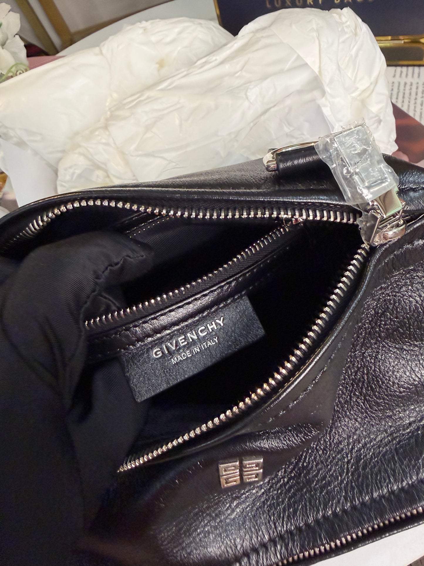 GIVENCHY PANDORA MINI