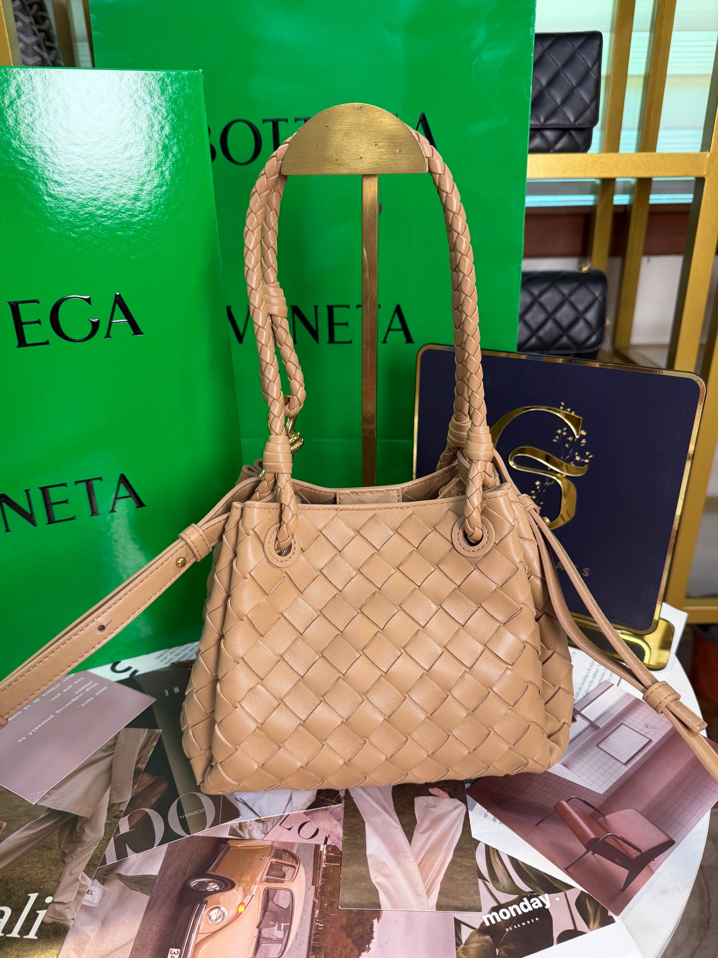 BOTTEGA VENETA PARACHUTE SMALL