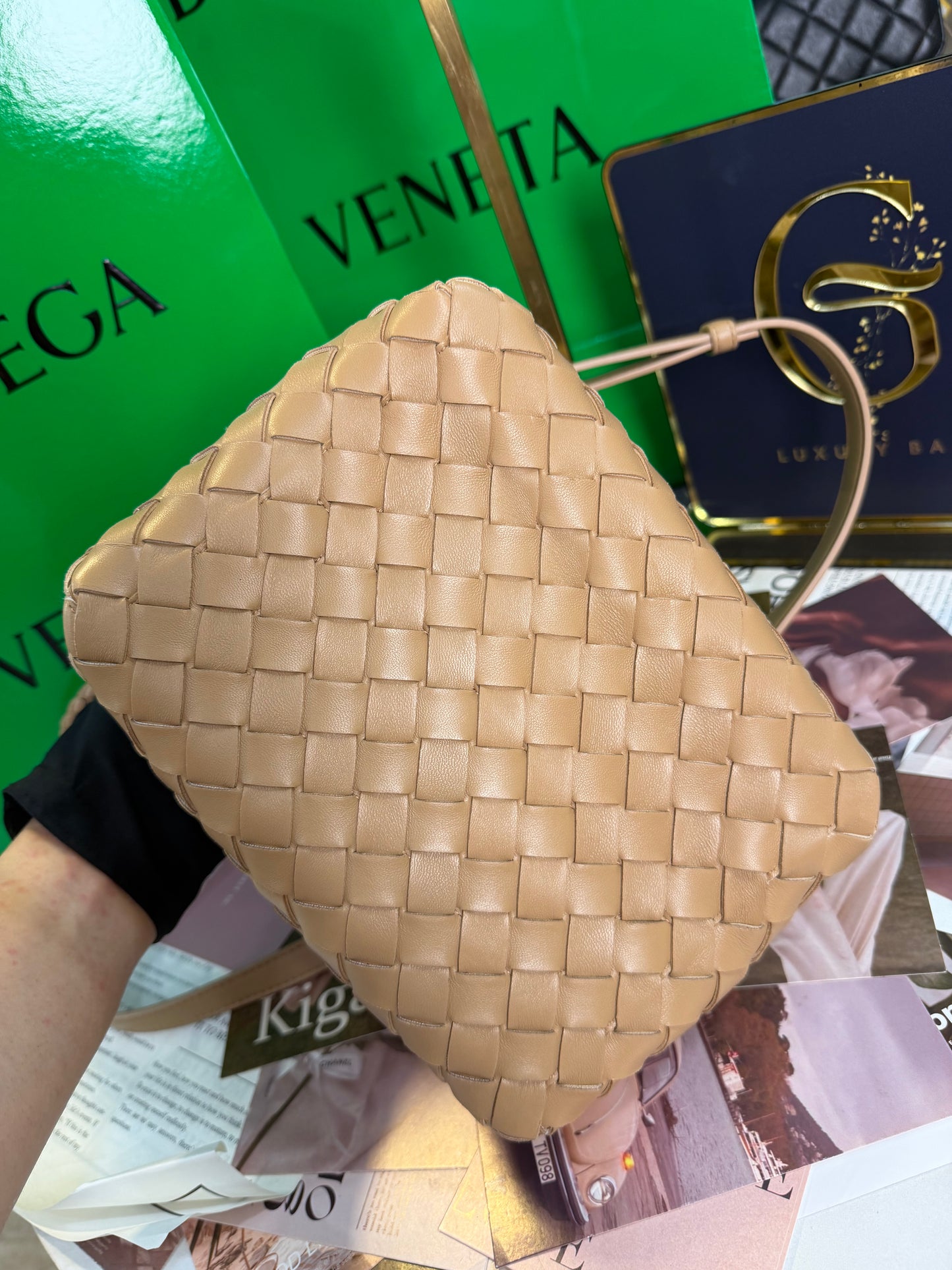 BOTTEGA VENETA PARACHUTE SMALL