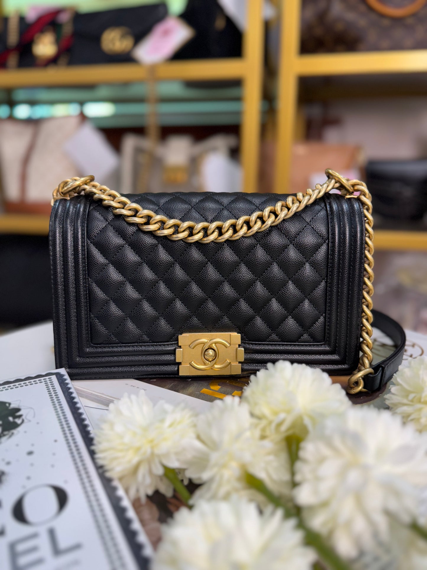 CHANEL LE BOY OLD MEDIUM CAVIAR