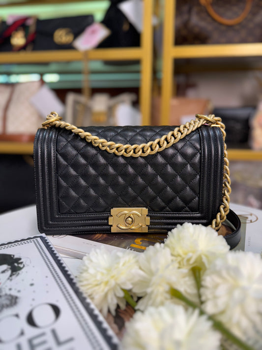 CHANEL LE BOY OLD MEDIUM CAVIAR
