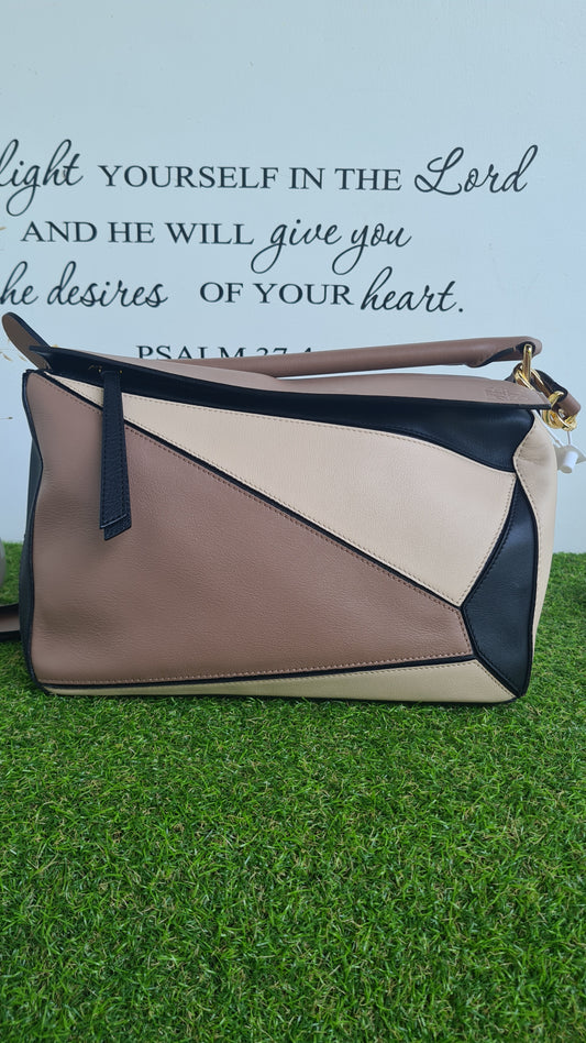 Loewe Puzzle Medium