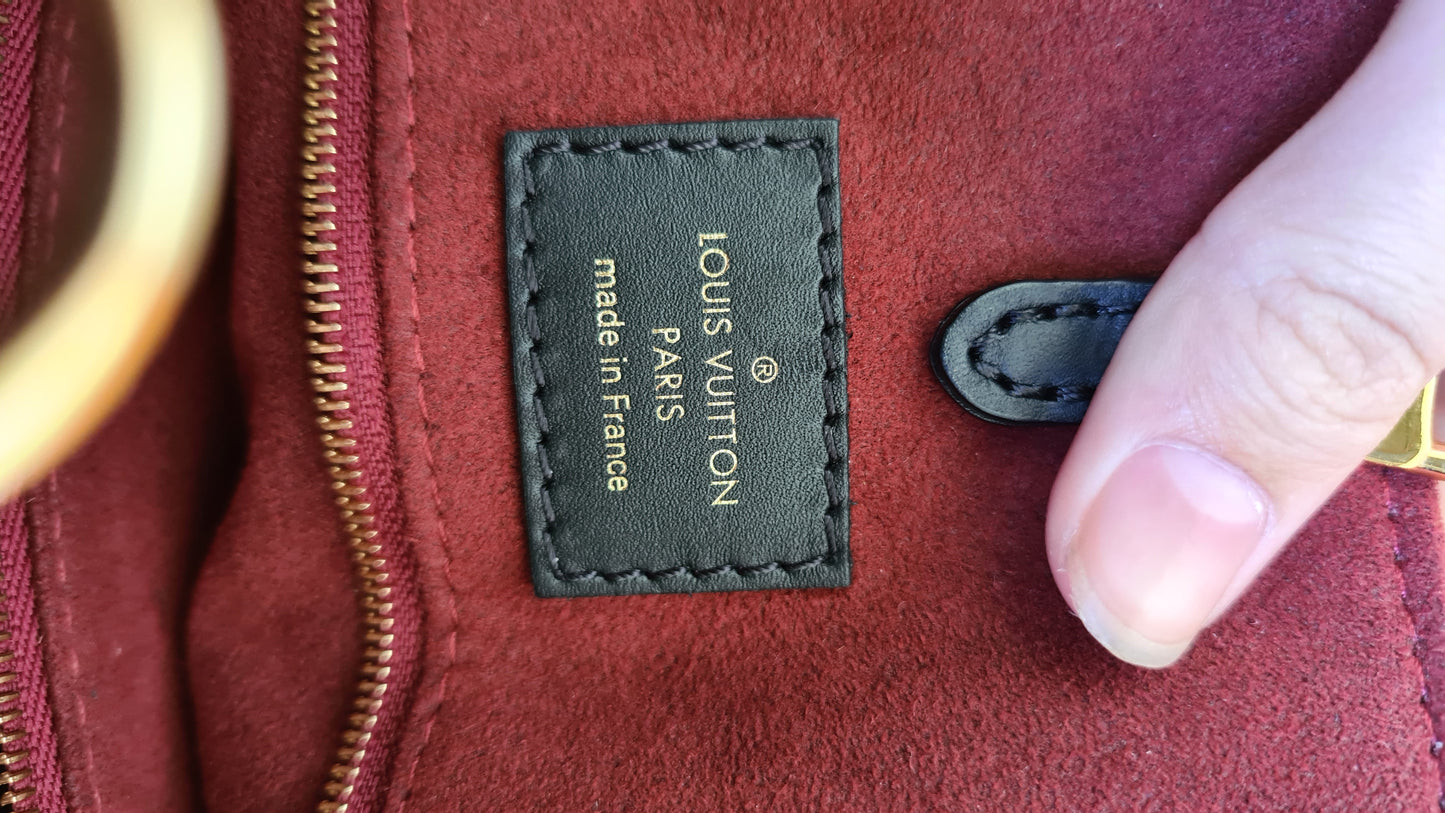 Louis Vuitton OTG MM empreiente