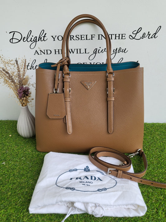 Prada double cuir