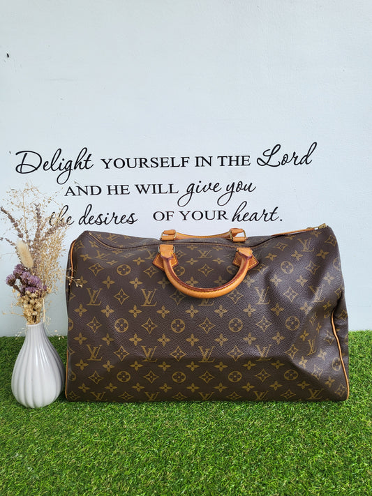 Louis Vuitton Speedy 40
