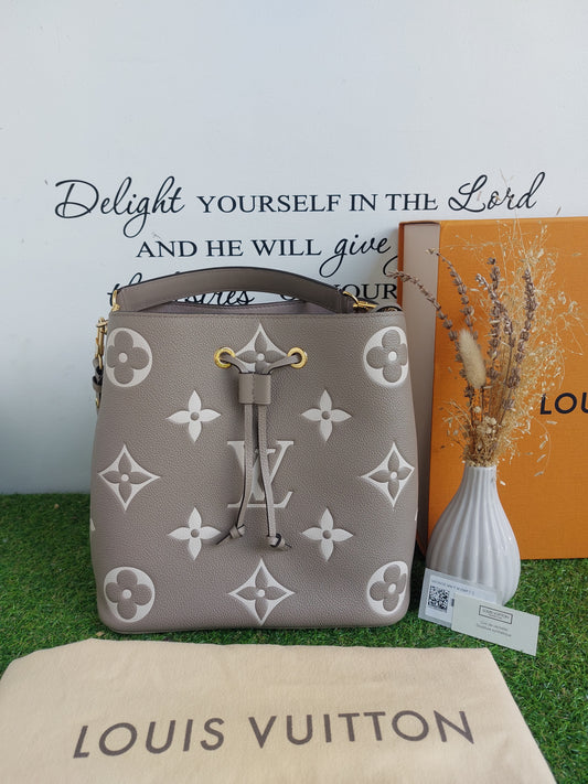 Louis Vuitton Neonoe Emp