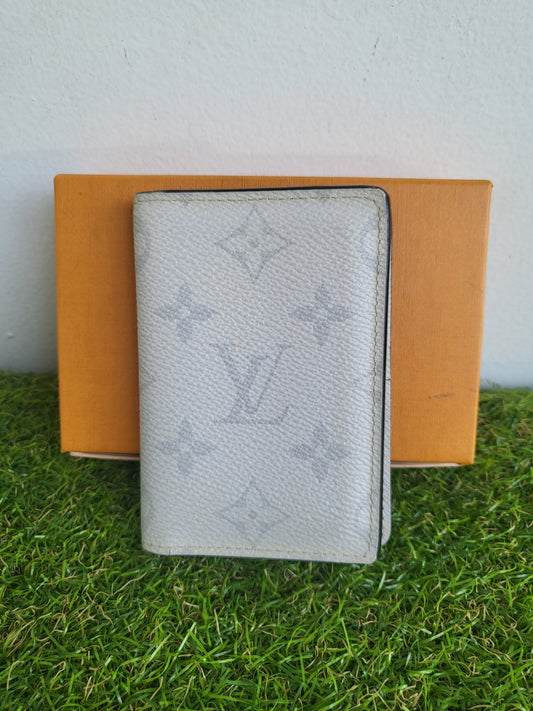Louis Vuitton Card holder