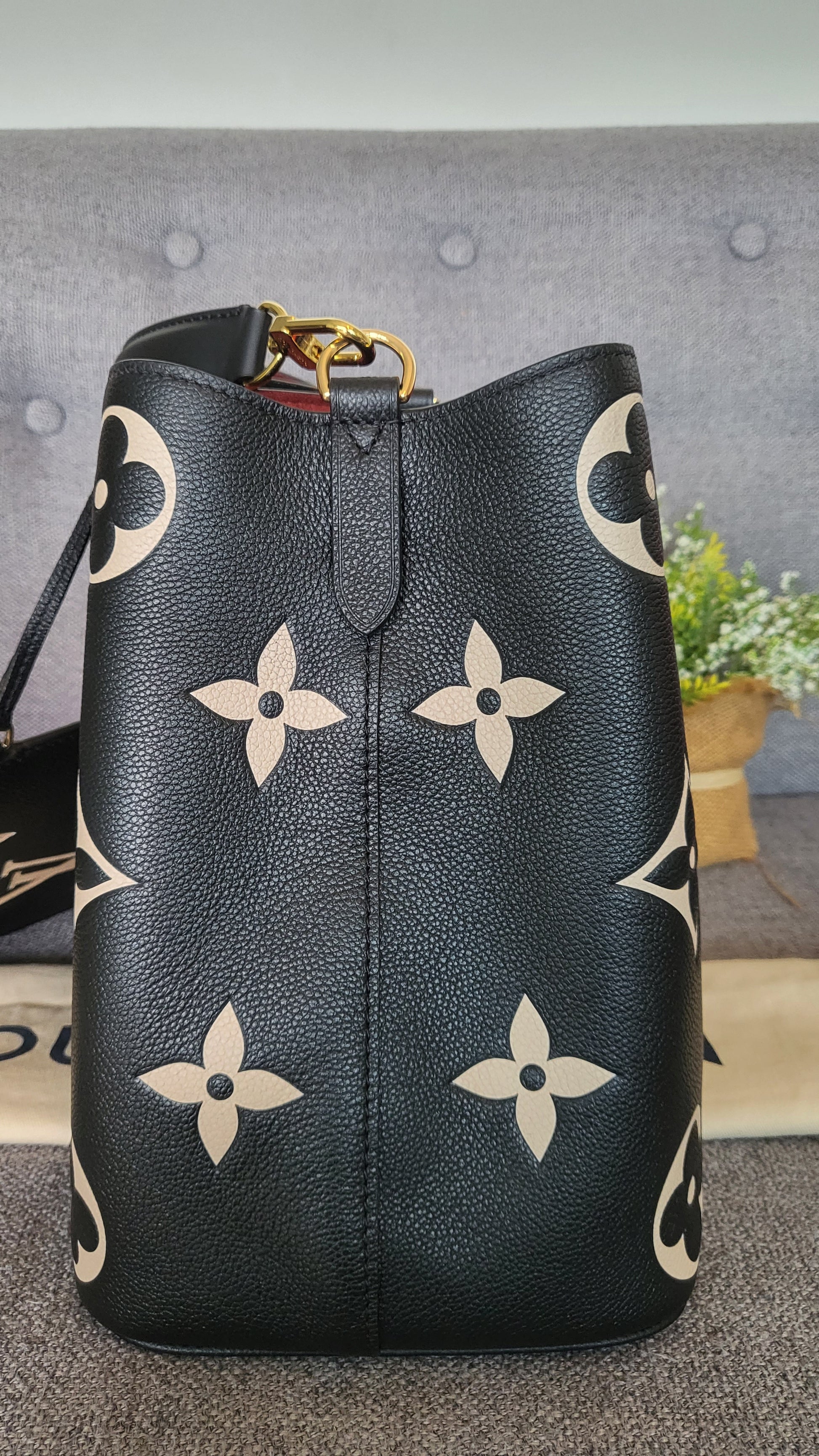 Сумка-рюкзак Louis Vuitton Neonoe Mini Черная 7082 - купить по лучшей цене