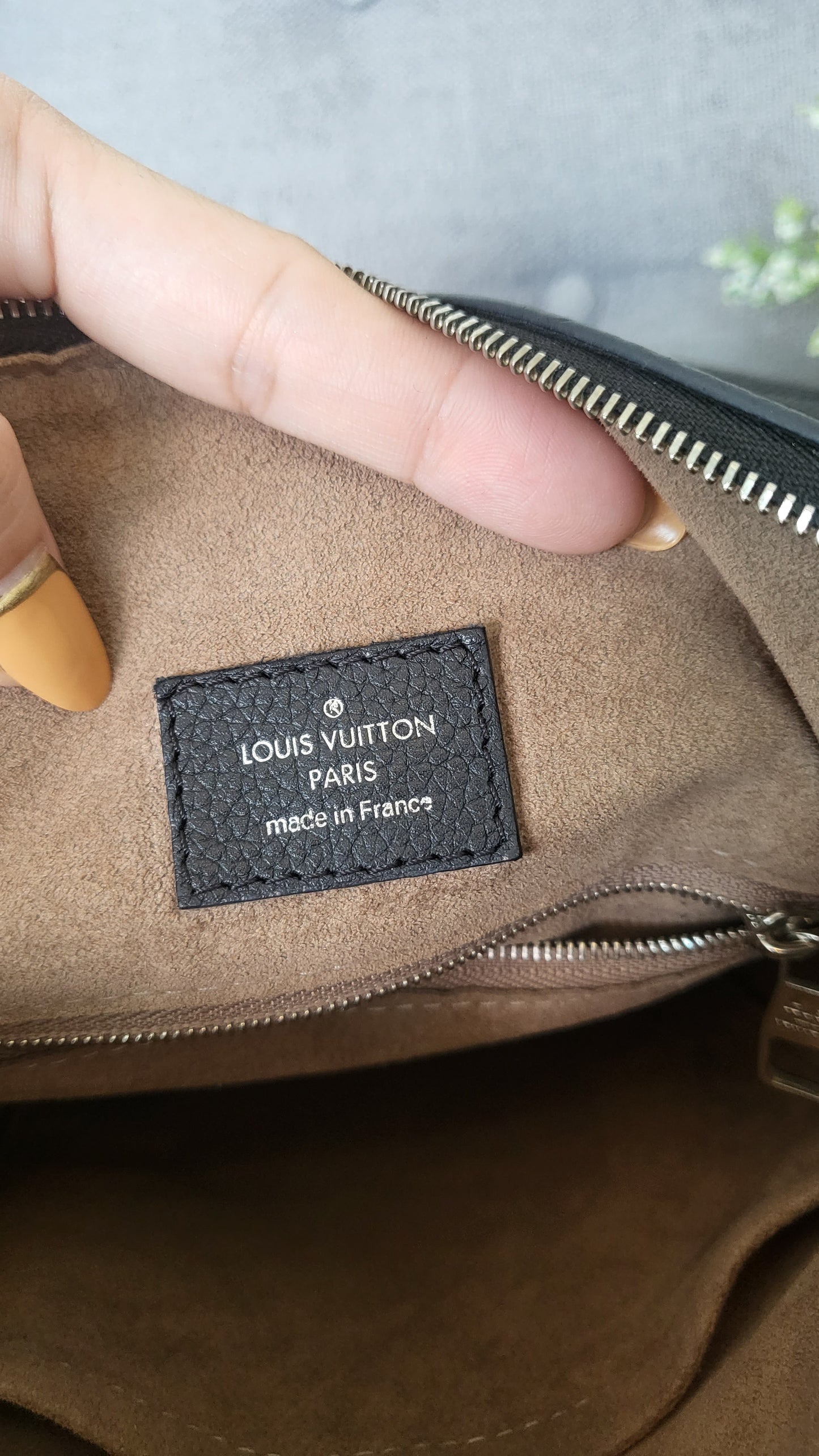 Louis Vuitton Babylone BB Noir