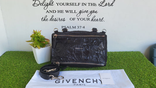 Givenchy Pandora Medium