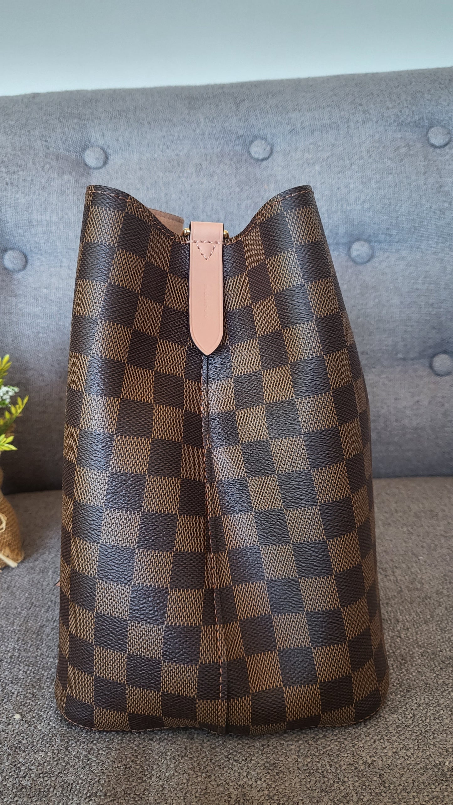 LV Neonoe Damier Ebene