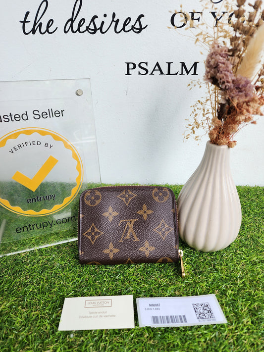 Louis Vuitton Zippy