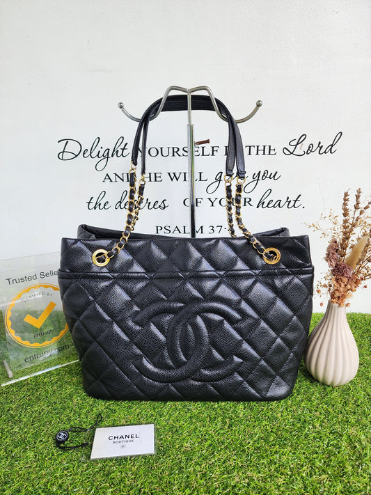 Chanel CC timeless tote