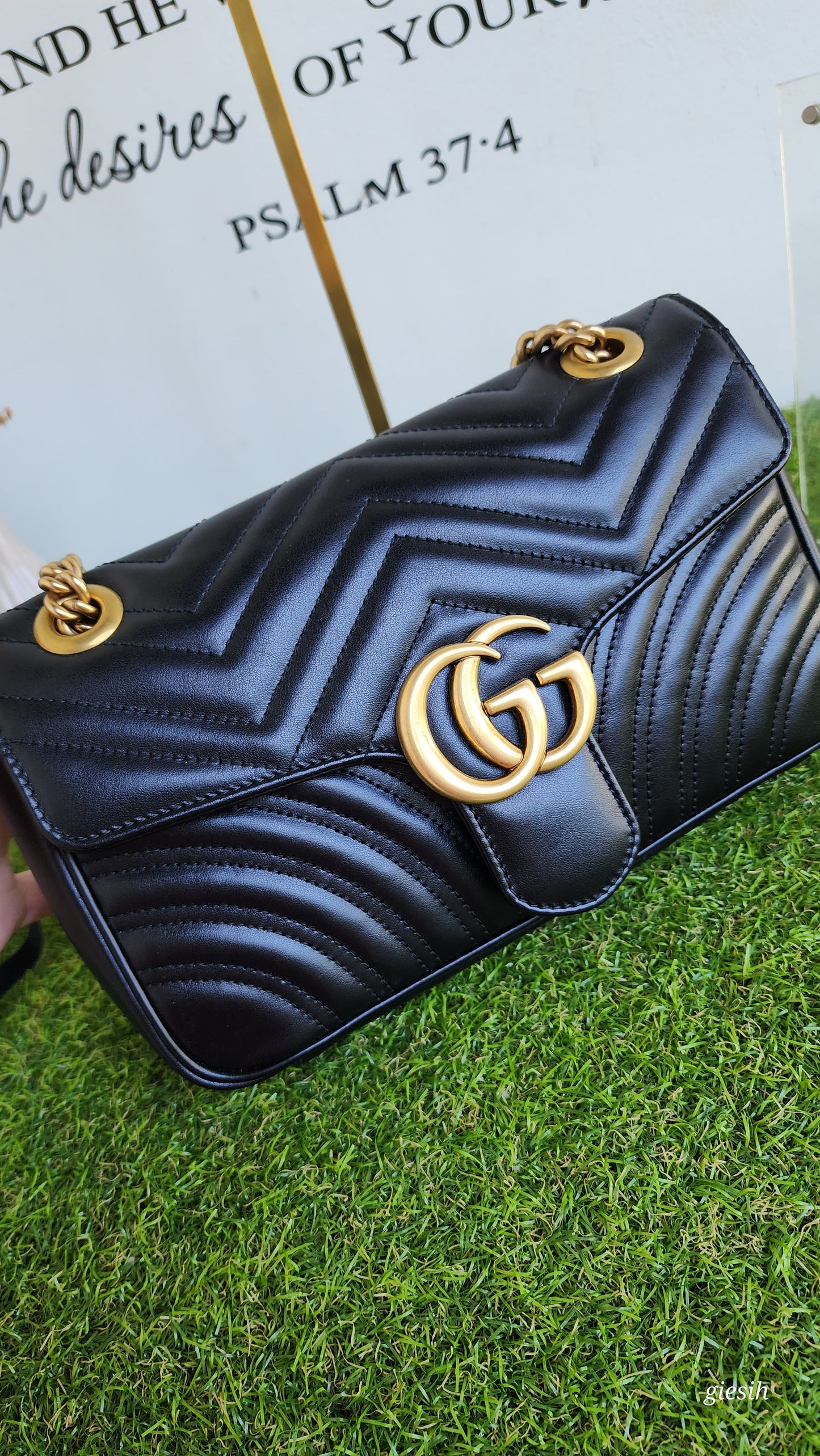 Gucci Marmont Flap Small