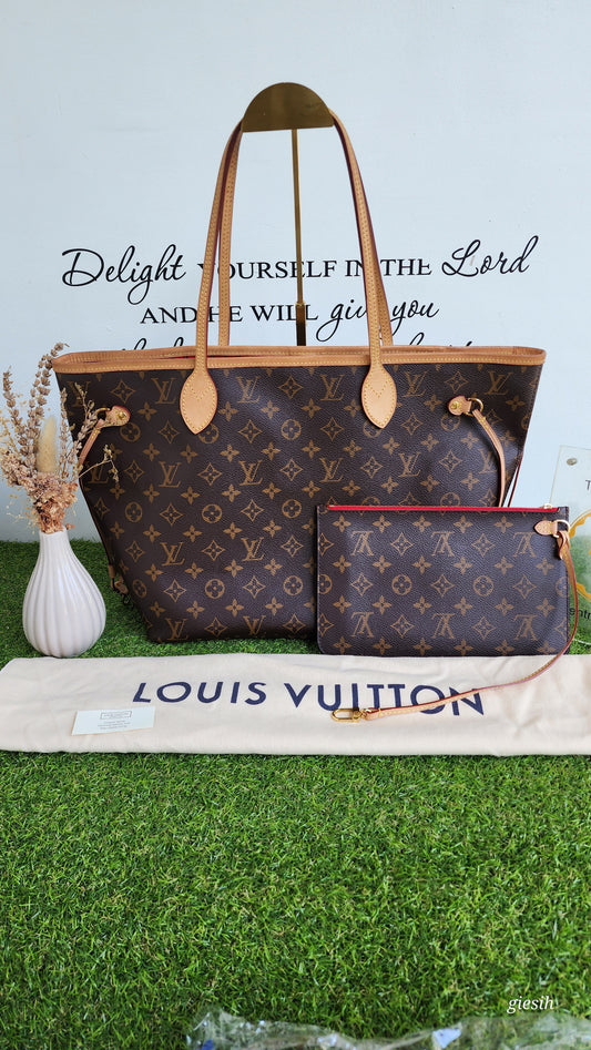 Louis Vuitton Neverfull MM