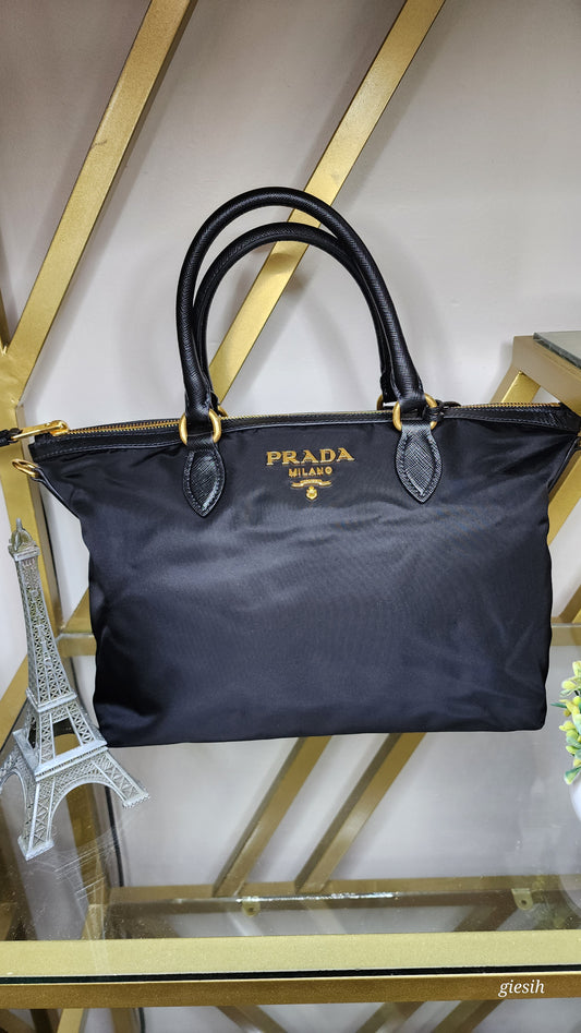 Prada 1ba104 nylon