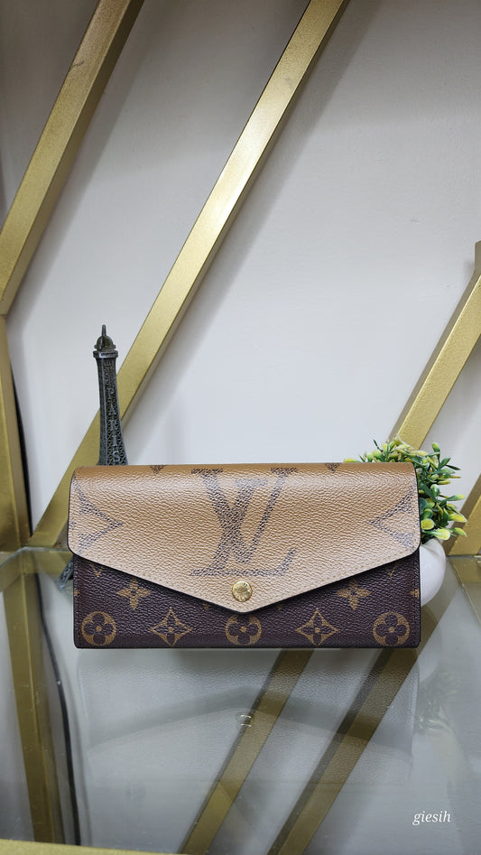 Louis Vuitton Sarah Reverse Monogram