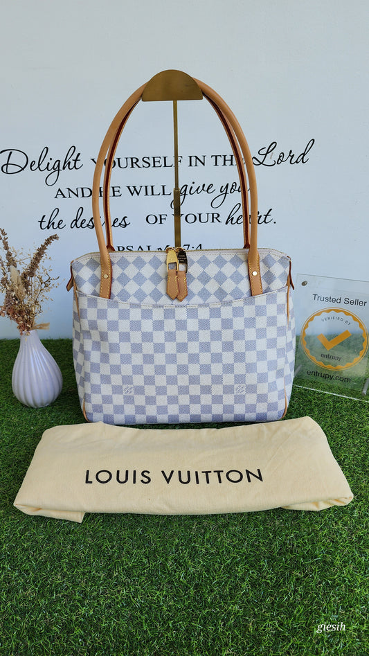 Louis Vuitton Figheri PM