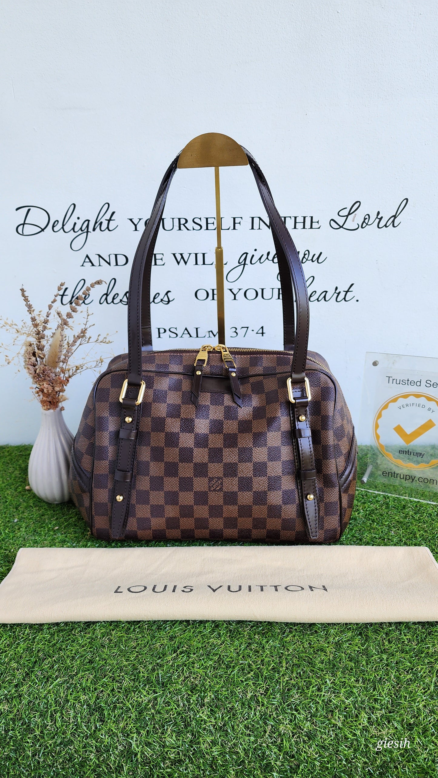 Louis Vuitton Rivington Tote MM