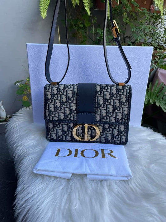 Christian Dior Montaigne 30
