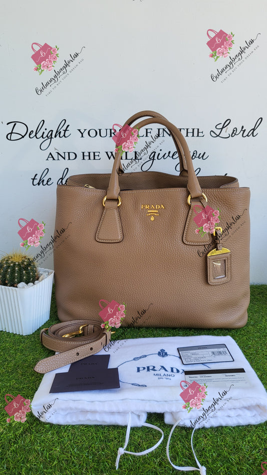 Prada Vitello Daino