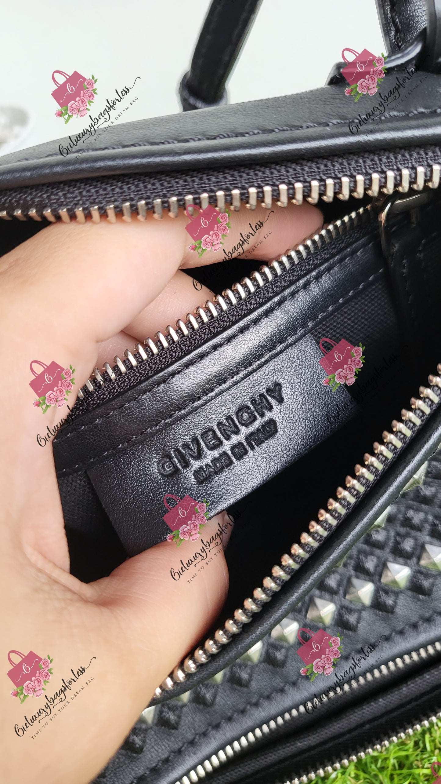 Givenchy Pandora Mini