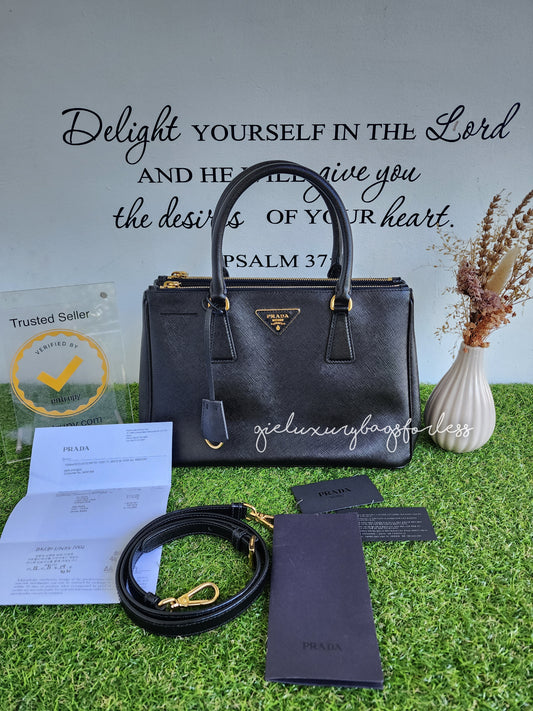 Prada BN1801 saffiano lux small