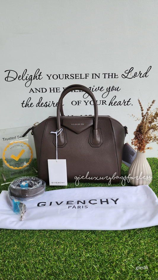 Givenchy Antigona Small Goatskin
