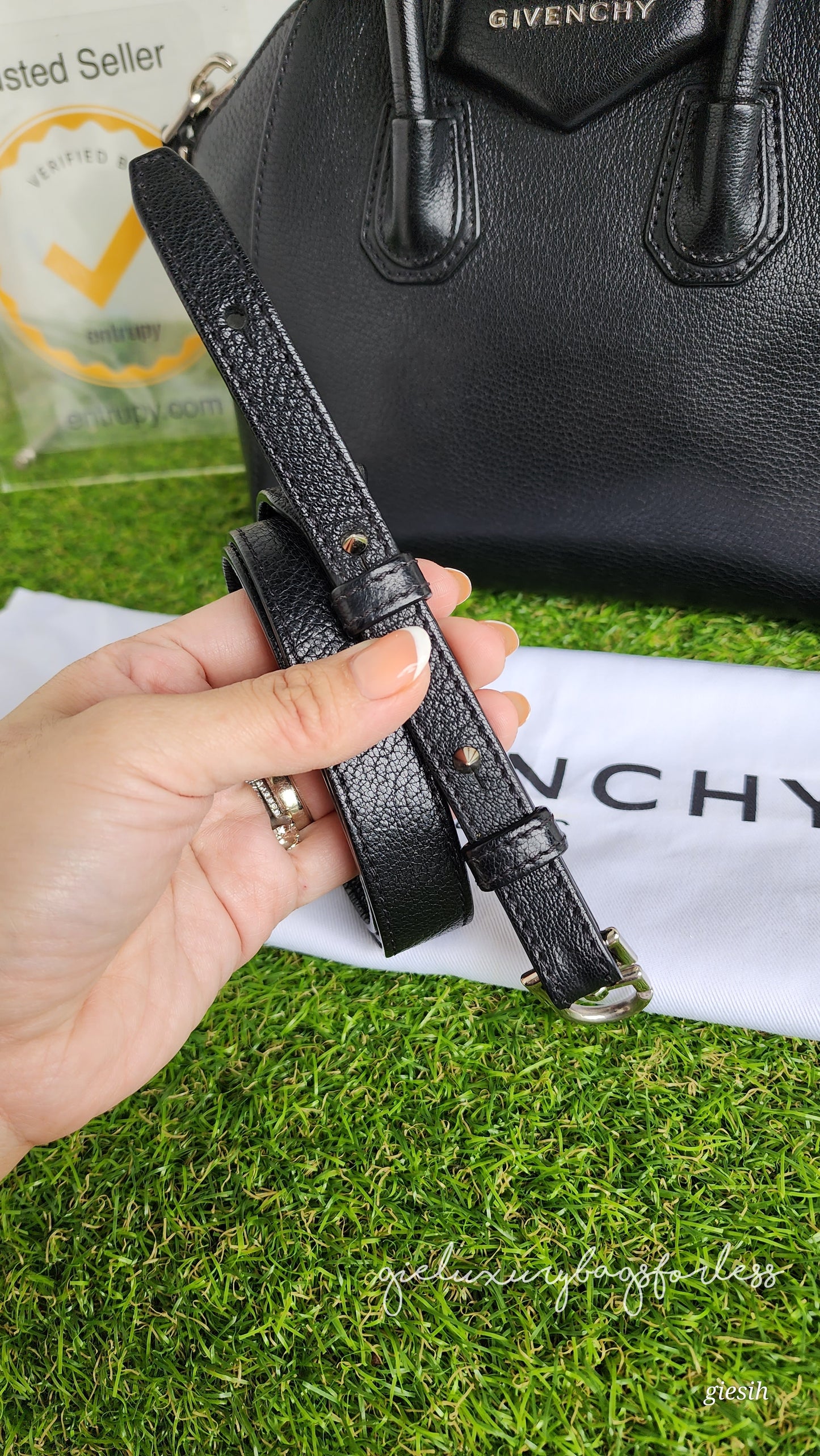 Givenchy Antigona Mini Goatskin