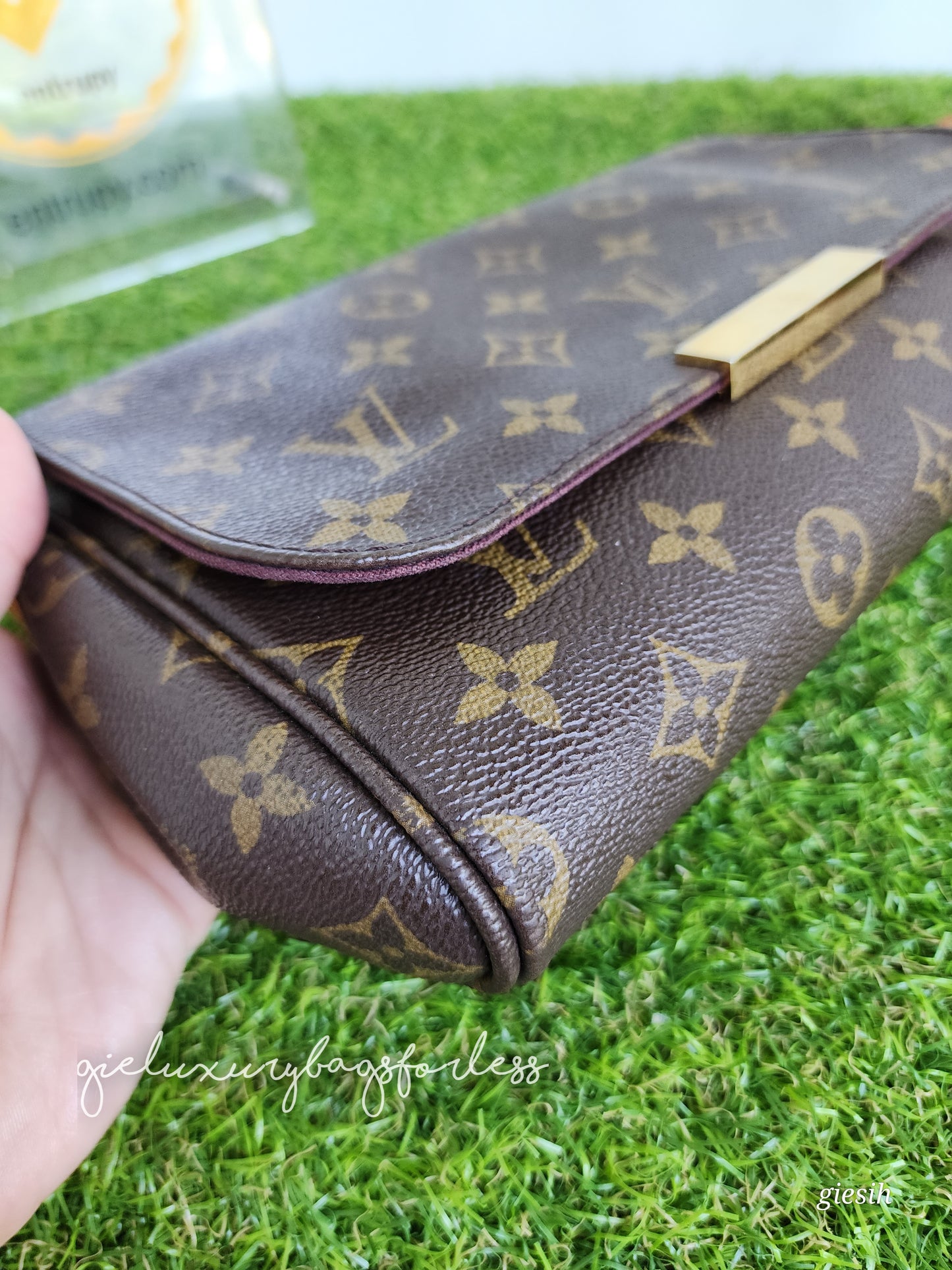 Louis Vuitton Favorite MM