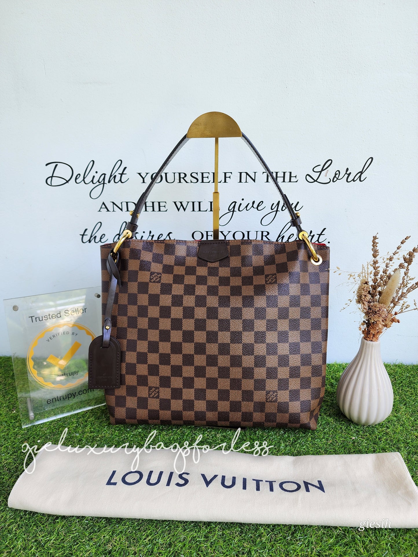 Louis Vuitton Graceful PM